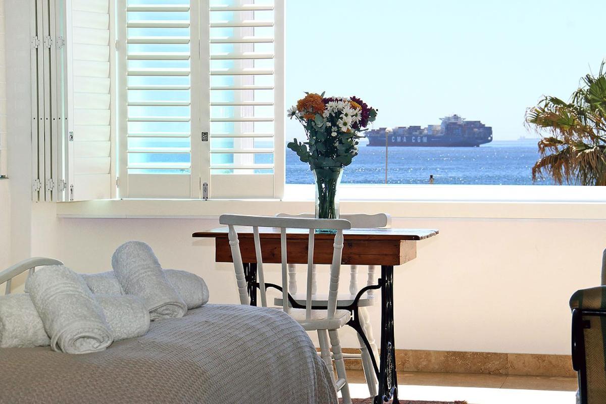 Dolphin Bay Studio With Sea Views Cape Town Luaran gambar