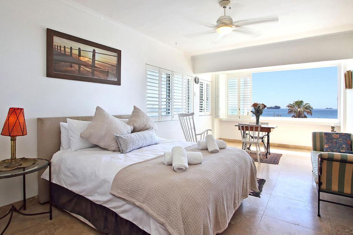 Dolphin Bay Studio With Sea Views Cape Town Luaran gambar