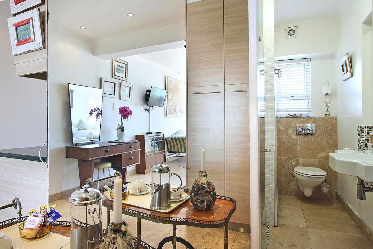 Dolphin Bay Studio With Sea Views Cape Town Luaran gambar