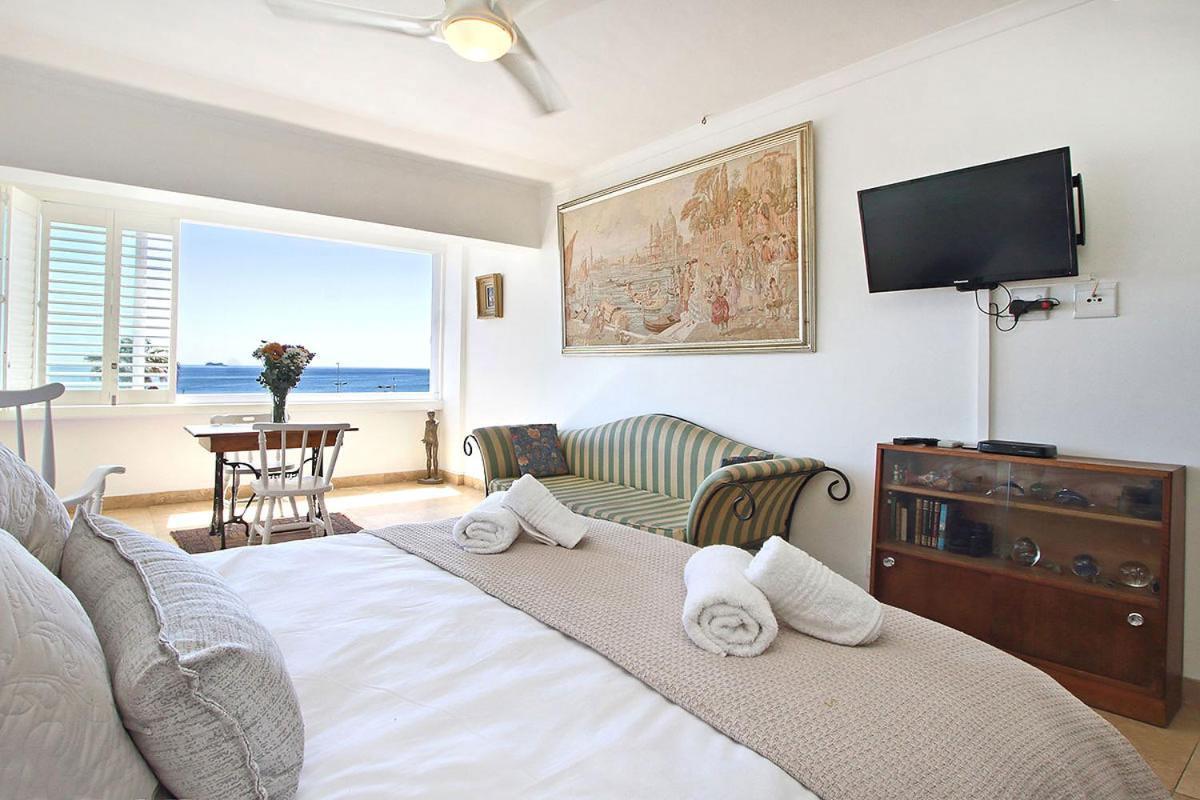 Dolphin Bay Studio With Sea Views Cape Town Luaran gambar