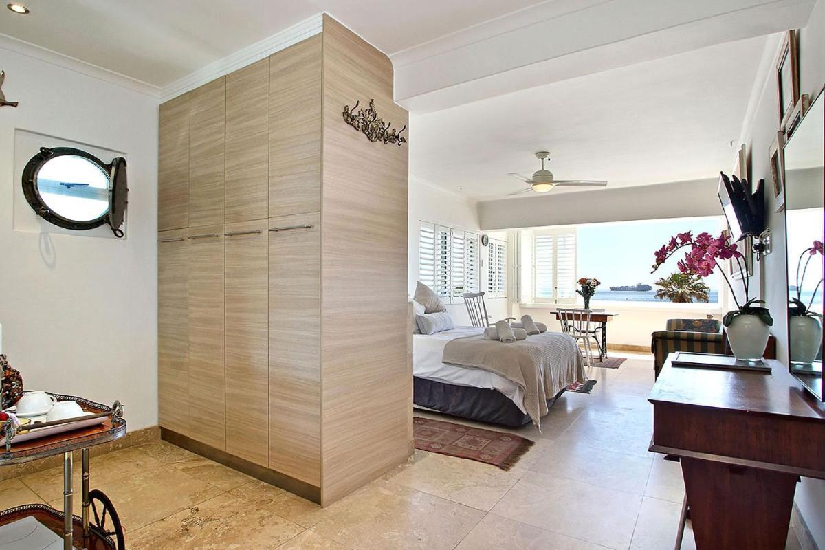 Dolphin Bay Studio With Sea Views Cape Town Luaran gambar